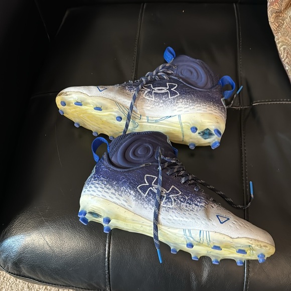 Under armour football boots - Picture 2 of 4